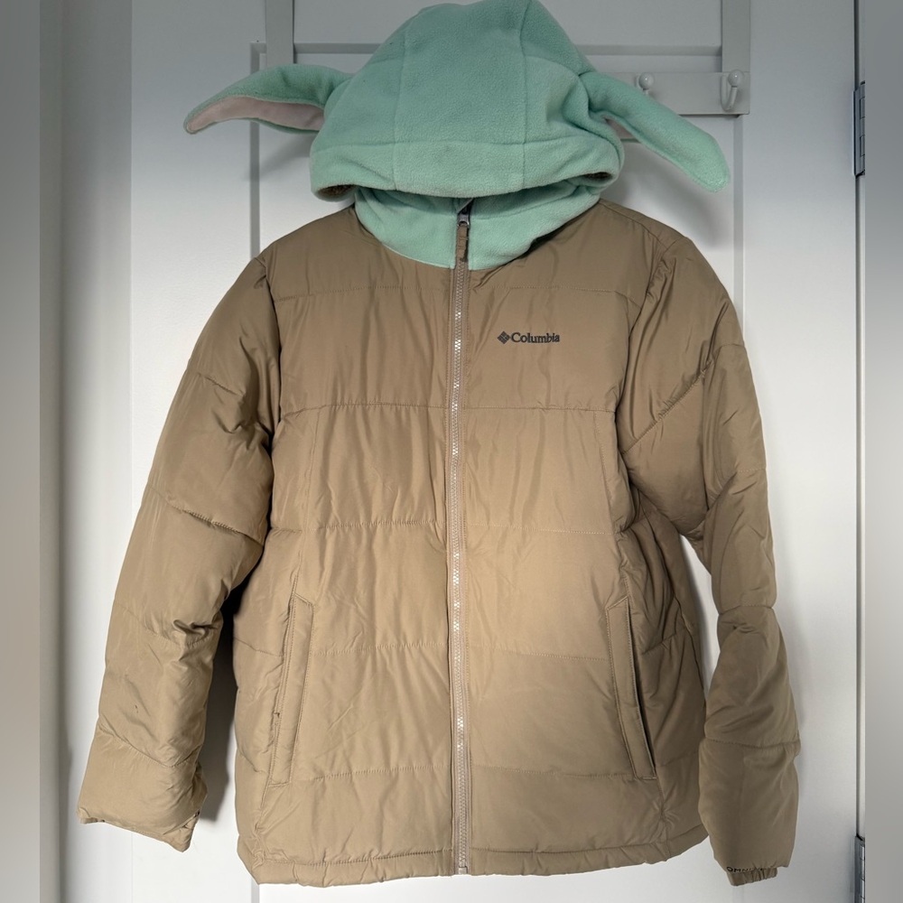 Size 14/16 Columbia Grogu coat